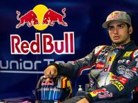 开云体育直播-雷诺车队绝杀红牛车队，塞恩斯扛起全队的简单介绍