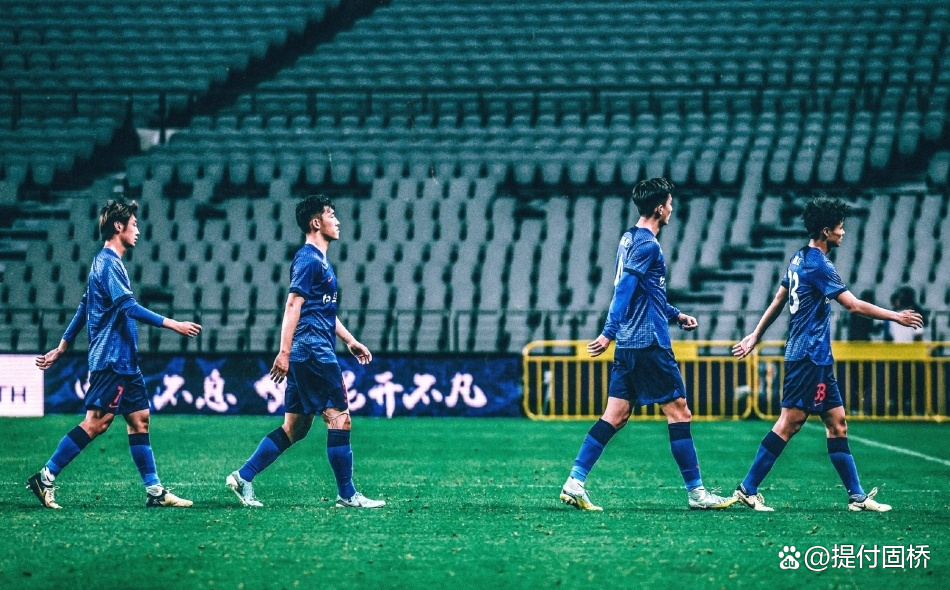 全队全力以赴,上港客场取胜进决赛的简单介绍 全队全力以赴,上港客场取胜进决赛的简单介绍