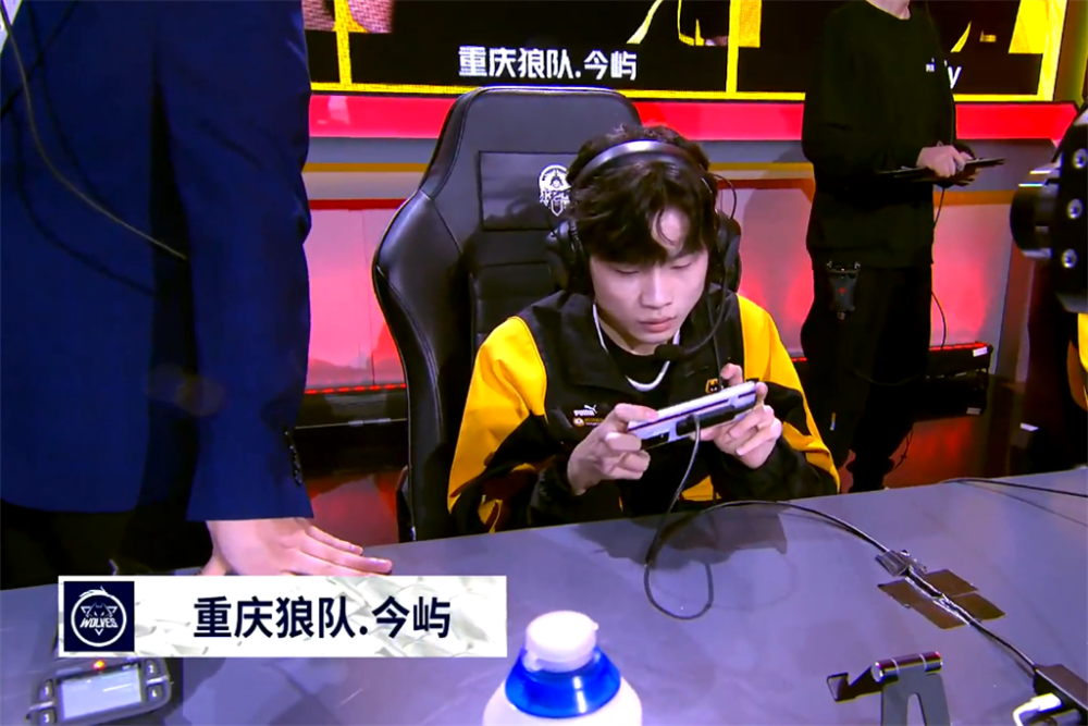 狼队披挂上阵,在主场力争拿下强敌的简单介绍 狼队披挂上阵,在主场力争拿下强敌的简单介绍