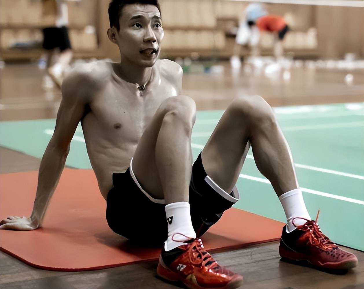 泰国羽毛球队轻取法国羽毛球队,李宗伟惊艳世界的简单介绍 泰国羽毛球队轻取法国羽毛球队,李宗伟惊艳世界的简单介绍