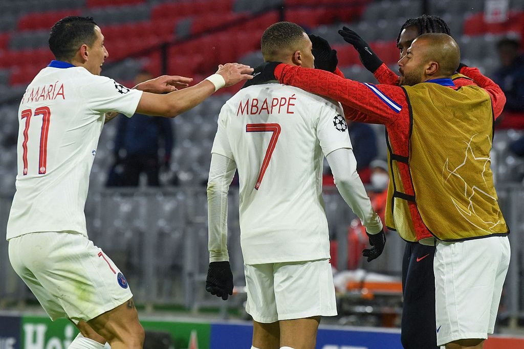 拜仁险胜墨西哥，姆巴佩刷新纪录