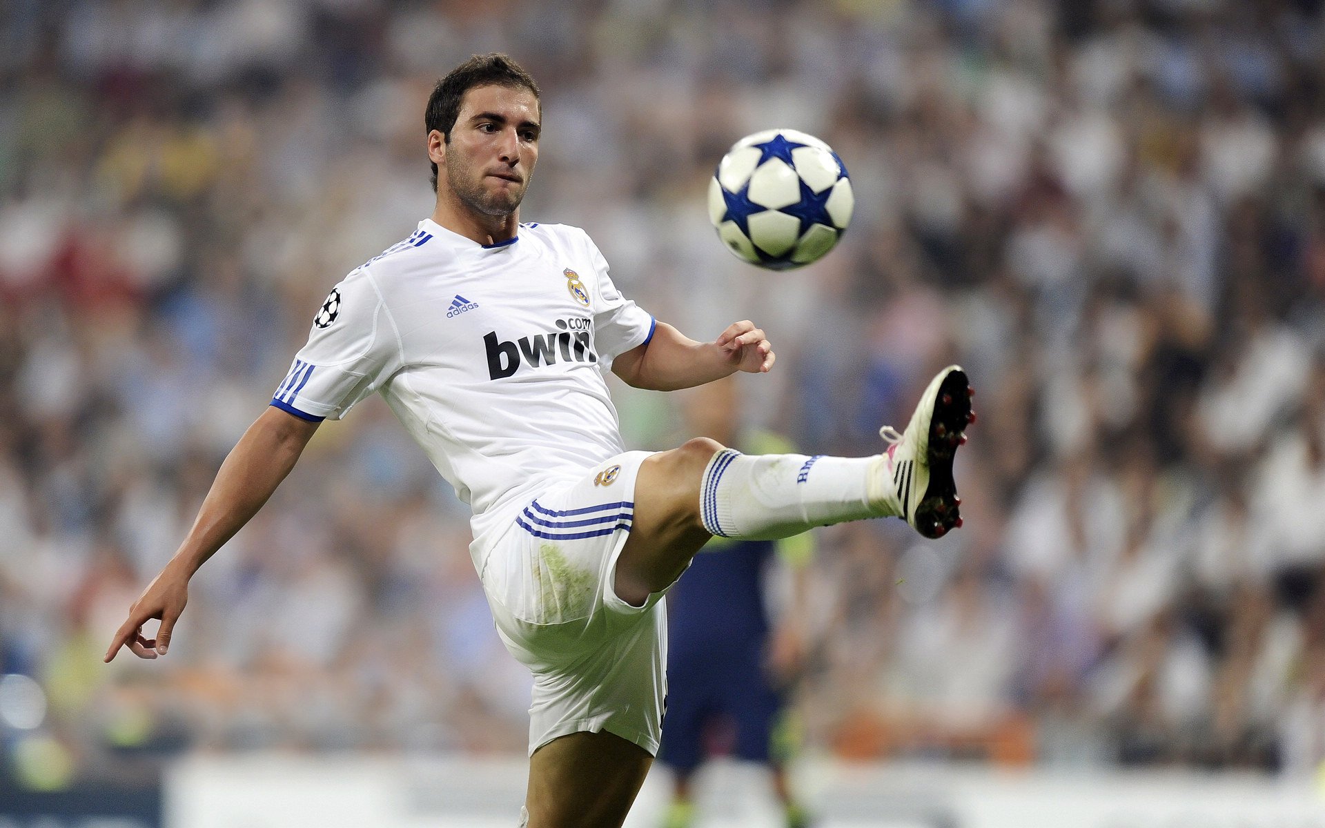 跨界狂想，当伊布在NBA总决赛接管比赛，玻利维亚轻取阿森纳